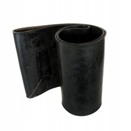 Trąšų barstytuvo juosta pjauna juostą