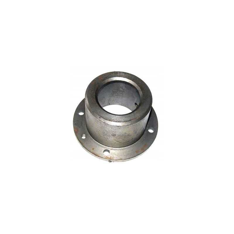 Kampinio krumpliaračio guolio įvorė išsiskleidžia