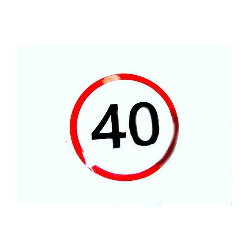 Lipdukas greičio apribojimas 40 km h traktoriams