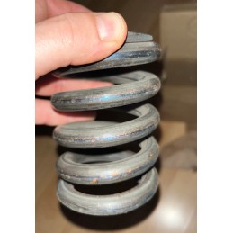 Slėgio spyruoklė sukabina bizoną su 056 barstytuvu