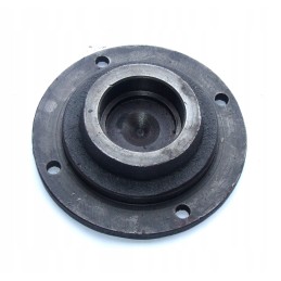 Kampinės pavaros galinis dangtelis išsiskleidžia