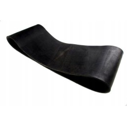 Motogeneriniu audiniu sustiprintas diržas su dalgiu