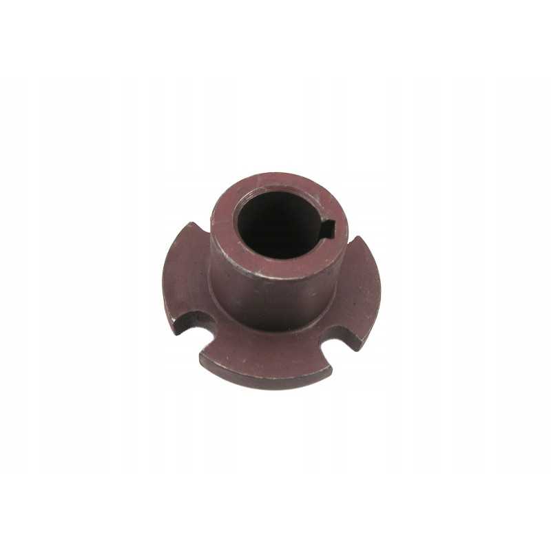 Flanšinė mova sankabos 2208 03 027 barstytuvui