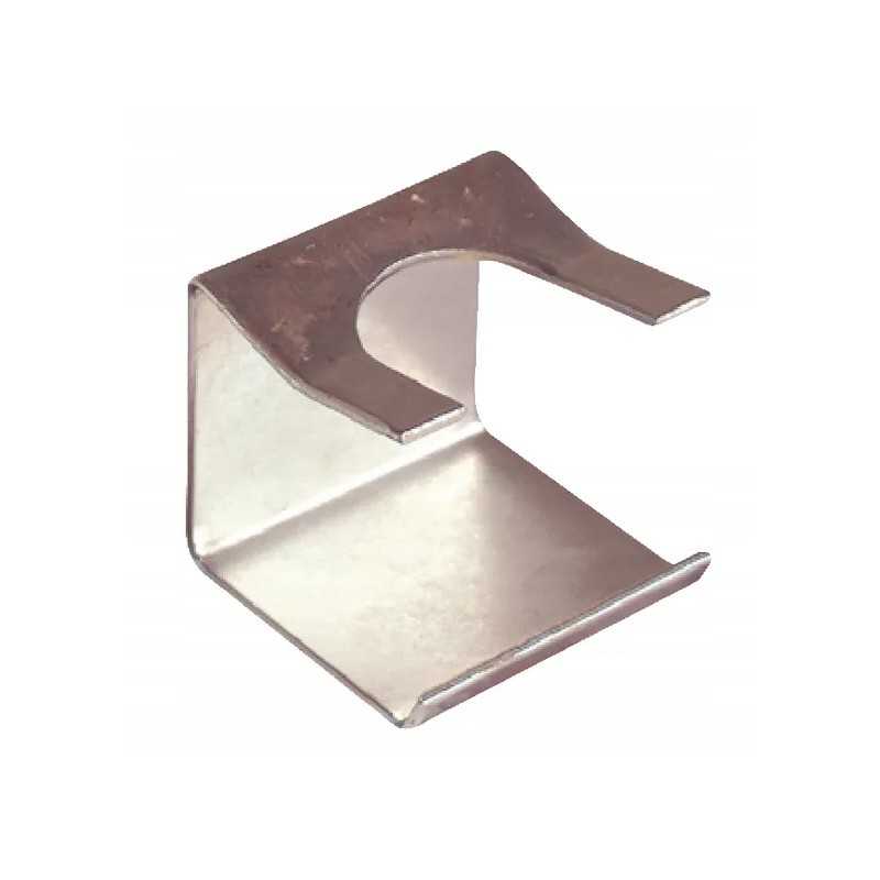 Lakštinio metalo spaustukas purkštuvo korpusui