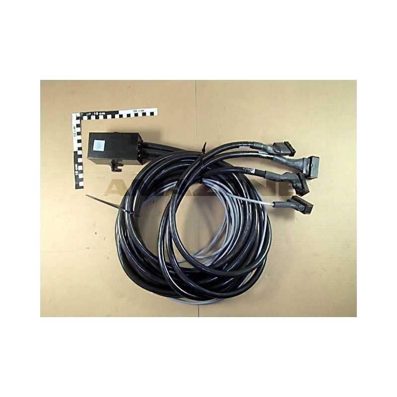 „Amazone“ kabelių rinkinys skirtas UX 16 polių stiprintuvui nl571