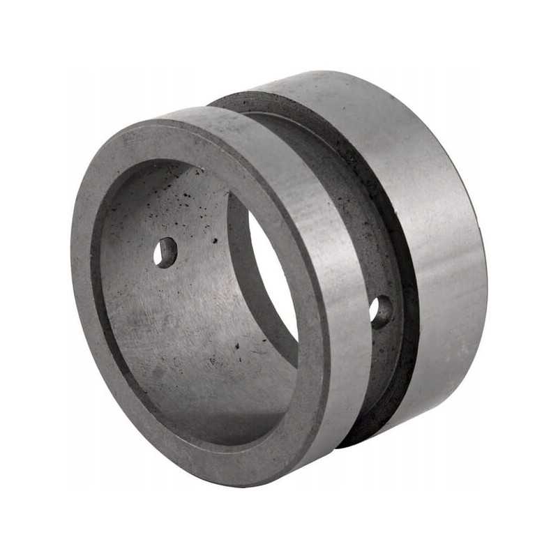 Priekinės pavaros sankabos įvorė tinka C 385