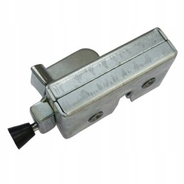 Dešinysis gaubtas atidaromas durų spyna su spyna