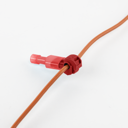 Jungtis kabeliams, kurių maksimalus skersmuo yra 2,7 mm, RAUDONA -LM-CC01B