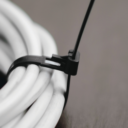 Kabelinė raištelis, 4,8 x 200 mm, UV JUODA -TS1248200B