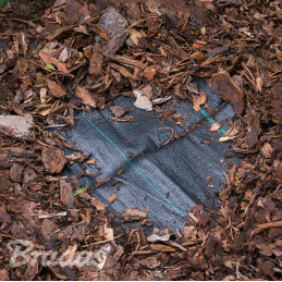 Antipireninė PP agrotekstilė, juoda, UV apsauga, 70 g, 0,8 x 10 m -AT7008010