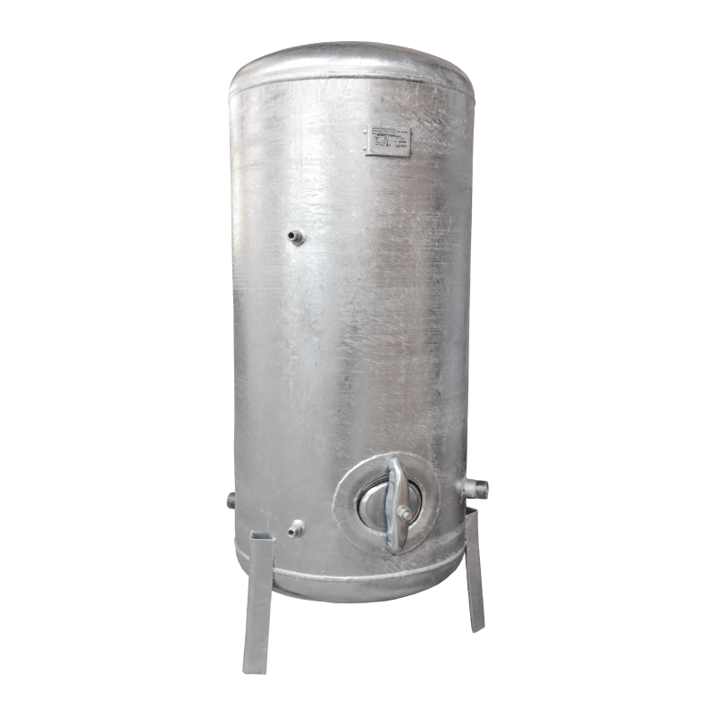 150 l vertikalus cinkuotas bakas su priedais