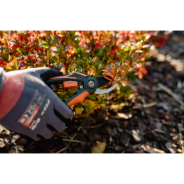 V SERIJOS sodo žirklės, SK5 plieninis ašmenys -KT-V1026