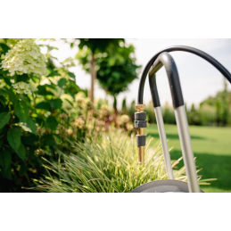 ŽALVARINIS SOFT reguliuojamas purškimo antgalis GW 3/4" su GZ 3/4" jungtimi 12,5 cm -BR-S4712