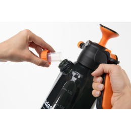 Slėginis putų generatorius su šoniniu užpildu FOAM SPRAY 2L -AS0200F/SF