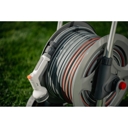 WHITE LINE metalinis vežimėlis su 1/2 colio 30 m žarna ir SILVER PRO SET priedais -WL-AG33330SET1