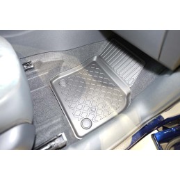 „Cupra Terramar“ nuo 2024 m. (vidaus degimo variklio versija / mHEV hibridas / (e-Hybrid) įkraunamas hibridas) Automobilio kilim