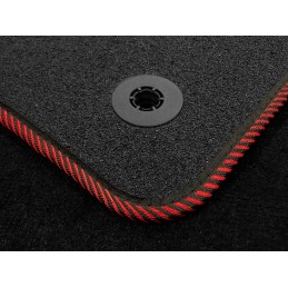 „Dacia Duster II“ (keleivių salonas) 2018 m. – MAX-DYWANIK veliūriniai kilimėliai