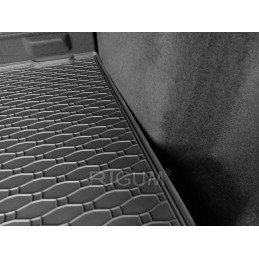 „Ford Kuga II“ visureigis nuo 2013.02.02 iki 2020.03. Bagažinės kilimėlis RIGUM 408010