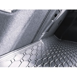 „Hyundai i30 III Fastback MHEV“ bagažinės kilimėlis nuo 2021 m. RIGUM 410297