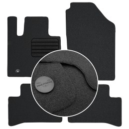 „Hyundai Tucson IV“ netinka hibridiniams 2020 m. modeliams – MAX-DYWANIK veliūriniai kilimėliai