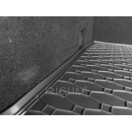 „Mazda CX-30 Crossover“ 2019 m. bagažinės kilimėlis RIGUM 420029