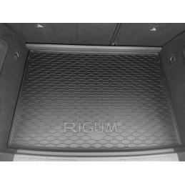 „Mercedes B“ klasės W246 visureigis nuo 2011-10-2018.12. Bagažinės kilimėlis RIGUM 421095