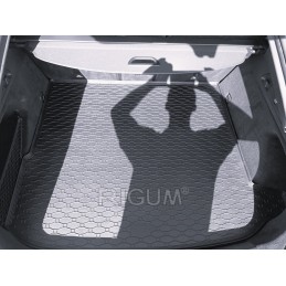 „Mercedes GLC“ visureigis / kupė nuo 2015 iki 2022 m. Bagažinės kilimėlis RIGUM 421217