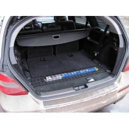 „Mercedes R Class Kombivan“ 2005–2013 m. krovininis tinklas AUTO-MOTOR K0255 (30×115)