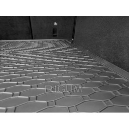 „Tesla Model Y“ visureigis nuo 2021 m. rugpjūčio mėn. Bagažinės kilimėlis RIGUM 435016