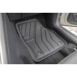 „Volkswagen T-Cross Crossover“ 2018 m. – „AmalPlast AP1108“ guminiai kilimėliai – nubuko spalvos (balti siūlai)