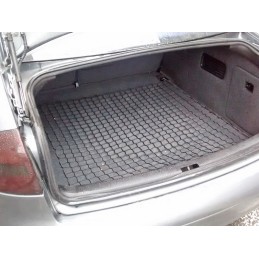 Audi A6 C5 Sedanas 1997-2004 Bagažinės tinklas AUTO-MOTOR K0234 (105×110)