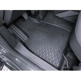 Dacia Duster III SUV 2024- (LPG / neskirta mHEV) Guminiai kilimėliai RIGUM 906370
