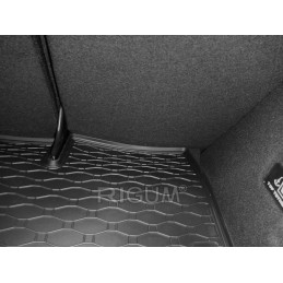 Dacia Duster SUV 2010-2017 Bagažinės kilimėlis RIGUM 405026