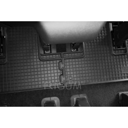 Ford Tourneo Custom I VAN 2018-2023 (naujas modelis / 3 eilių) Guminiai kilimėliai RIGUM 904802