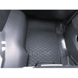 Iveco T-Way 2021- / Iveco X-Way 2019- RIGUM guminiai kilimėliai 905885