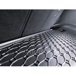 Kia Sorento III visureigis 2015-2020 (5 vietų) bagažinės kilimėlis RIGUM 415186