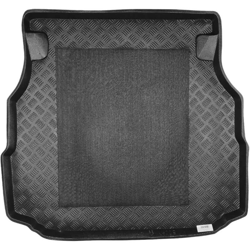 Mercedes C klasės W203 sedano 2001-2007 m. bagažinės kilimėlis MIX-PLAST 19003/M