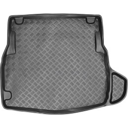 Mercedes C klasės W205 sedano 2014- bagažinės kilimėlis MIX-PLAST 19052