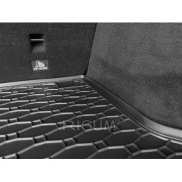 Mercedes C klasės W205 universalas 2014-2021 bagažinės kilimėlis RIGUM 421071
