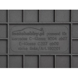 Mercedes C-klasės W204 2007-2014 m. guminiai kilimėliai MOTOHOBBY 160201