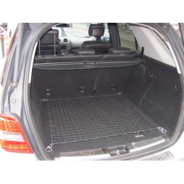 Mercedes M klasės W164 visureigis 2005-2011 bagažinės tinklelis AUTO-MOTOR K0080 (95×105)