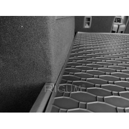 Minivenas Volkswagen Touran II (viršutiniame aukšte) 2015m.- Bagažinės kilimėlis RIGUM 437065