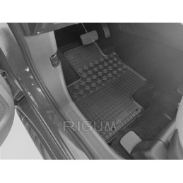 Mitsubishi Eclipse Cross PHEV visureigis 2021- RIGUM 905434 guminiai kilimėliai kojų sričiai. ĮRENGTA AV Driver