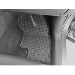 Mitsubishi Eclipse Cross PHEV visureigis 2021- RIGUM 905434 guminiai kilimėliai kojų sričiai. ĮRENGTA AV Driver