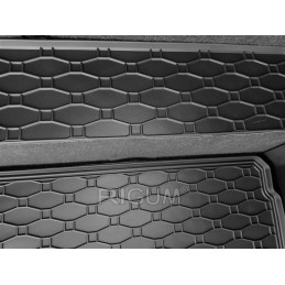 Nissan Qashqai II visureigis 2014-2021 bagažinės kilimėlis RIGUM 424027