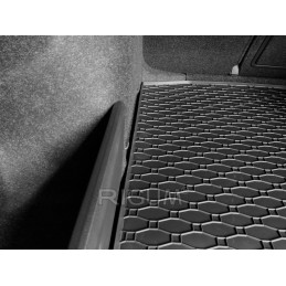 Skoda Octavia IV Kombi (apatiniai aukštai) 2020- Bagažinės kilimėlis RIGUM 434231