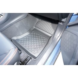 Subaru XV II e-Boxer visureigis 2019- Guminiai kilimėliai ARISTAR 602825