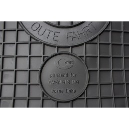 Toyota Avensis 2003-2009 Guminiai kilimėliai DOMA 214027