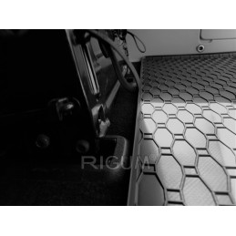 Volkswagen T5 VAN L1 2003-2015 bagažinės kilimėlis RIGUM 437058