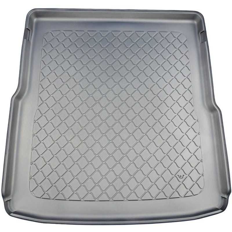 VW Passat B9 Kombi 2023- (taip pat tinka hibridiniams / MHEV / įkraunamiems hibridams) / Skoda Superb IV Combi 2023- (taip pat t